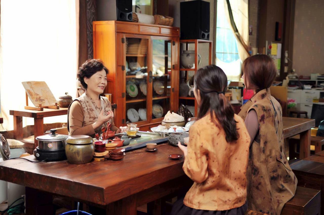 Sungbo Youth Hostel Mungyeong Exterior foto